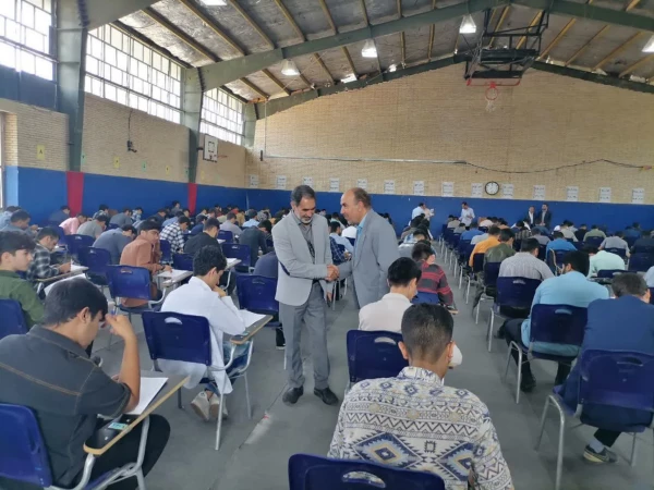 بازدید رئیس دانشگاه فرهنگیان استان از روند برگزاری امتحانات در پردیس خواجه نصیرالدین طوسی 6