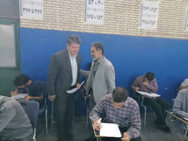 بازدید رئیس دانشگاه فرهنگیان استان از روند برگزاری امتحانات در پردیس خواجه نصیرالدین طوسی 7