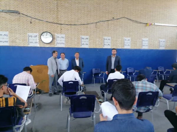 بازدید رئیس دانشگاه فرهنگیان استان از روند برگزاری امتحانات در پردیس خواجه نصیرالدین طوسی 8