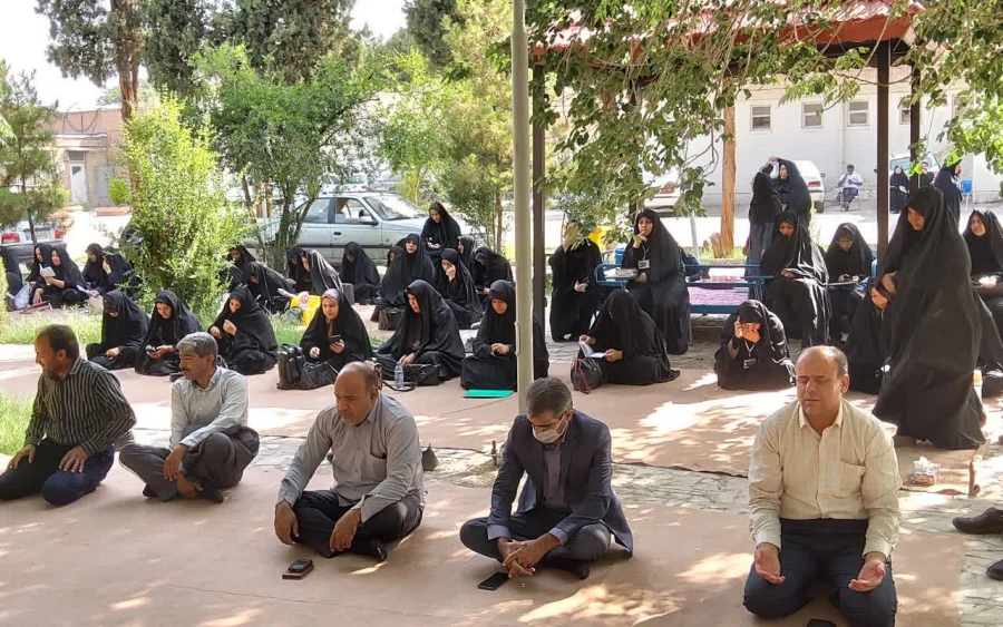 برگزاری مراسم زیارت عاشورا در پردیس شهید باهنر سایت علامه طباطبایی دانشگاه فرهنگیان کرمان  3