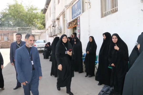 بازدید از مراحل مصاحبه داوطلبان ورود به دانشگاه فرهنگیان در پردیس شهید باهنر
 2