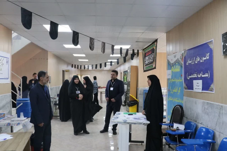 بازدید از مراحل مصاحبه داوطلبان ورود به دانشگاه فرهنگیان در پردیس شهید باهنر
 4