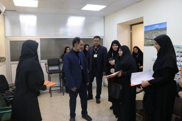 بازدید از مراحل مصاحبه داوطلبان ورود به دانشگاه فرهنگیان در پردیس شهید باهنر
 7