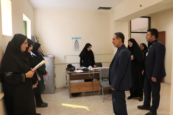 بازدید از مراحل مصاحبه داوطلبان ورود به دانشگاه فرهنگیان در پردیس شهید باهنر
 9