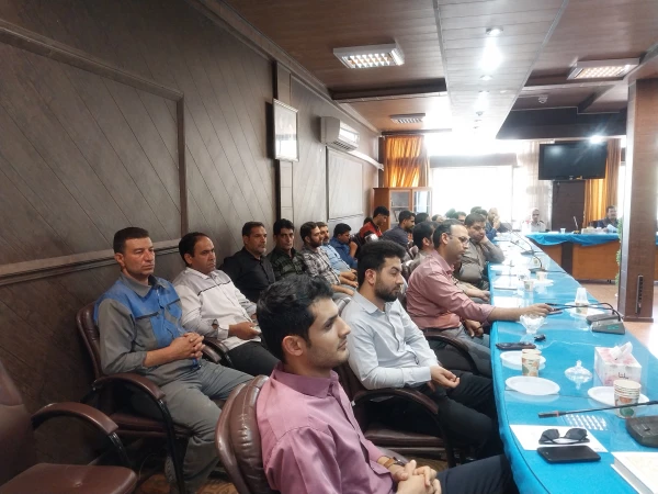 دکتر توان درجلسه شورای پردیس خواجه نصیرالدین طوسی برتزریق انرژی مثبت وکارهای انگیزه بخشی دردانشگاه فرهنگیان تاکیدکردند 3