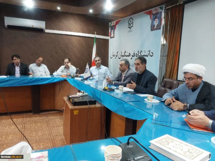 دکتر توان درجلسه شورای پردیس خواجه نصیرالدین طوسی برتزریق انرژی مثبت وانگیزه بخشی دردانشگاه فرهنگیان تاکیدکردند 2