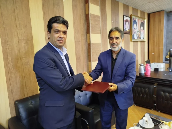 دیدار شهردار منطقه چهار شهر کرمان با رئیس دانشگاه فرهنگیان استان  5