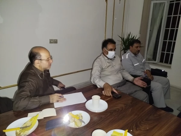 بررسی مسائل و مشکلات مرکز رفسنجان  دانشگاه فرهنگیان استان کرمان 
 2