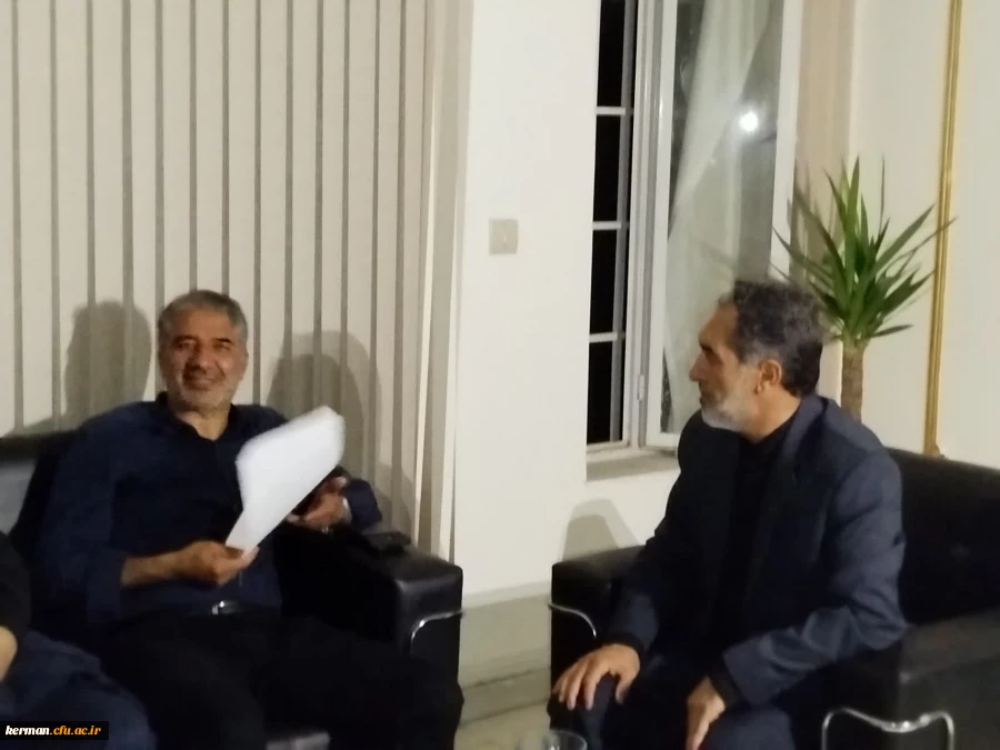 بررسی مسائل و مشکلات مرکز رفسنجان  دانشگاه فرهنگیان استان کرمان 
 5