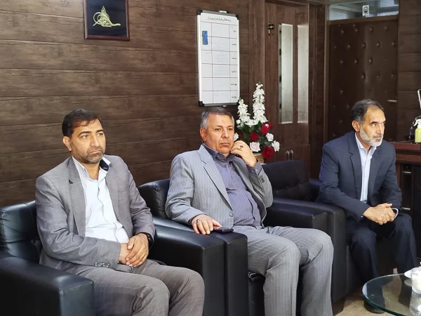 نشست مالی مسئولین دانشگاه با اداره کل آموزش و پرورش استان با حضور مدیر کل مالی سازمان مرکزی دانشگاه فرهنگیان جهت حل مشکل آزاد سازی ۴۵ درصد حقوق دانشجو معلمان 3