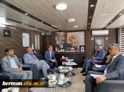 نشست مالی مسئولین دانشگاه با اداره کل آموزش و پرورش استان با حضور مدیر کل مالی سازمان مرکزی دانشگاه فرهنگیان جهت حل مشکل آزاد سازی ۴۵ درصد حقوق دانشجو معلمان 5