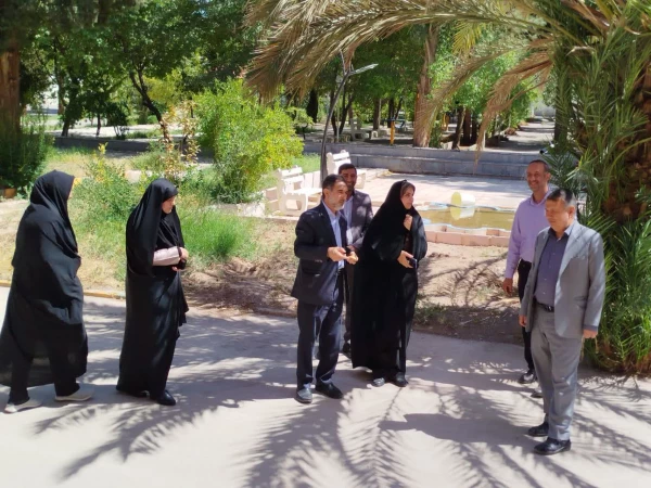 مدیر کل امورمالی دانشگاه فرهنگیان کشور از پردیس شهید باهنردانشگاه فرهنگیان کرمان بازدید کرد 3