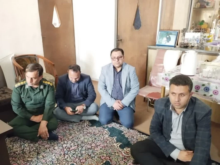 دیدار با خانواده شهید دفاع مقدس 3