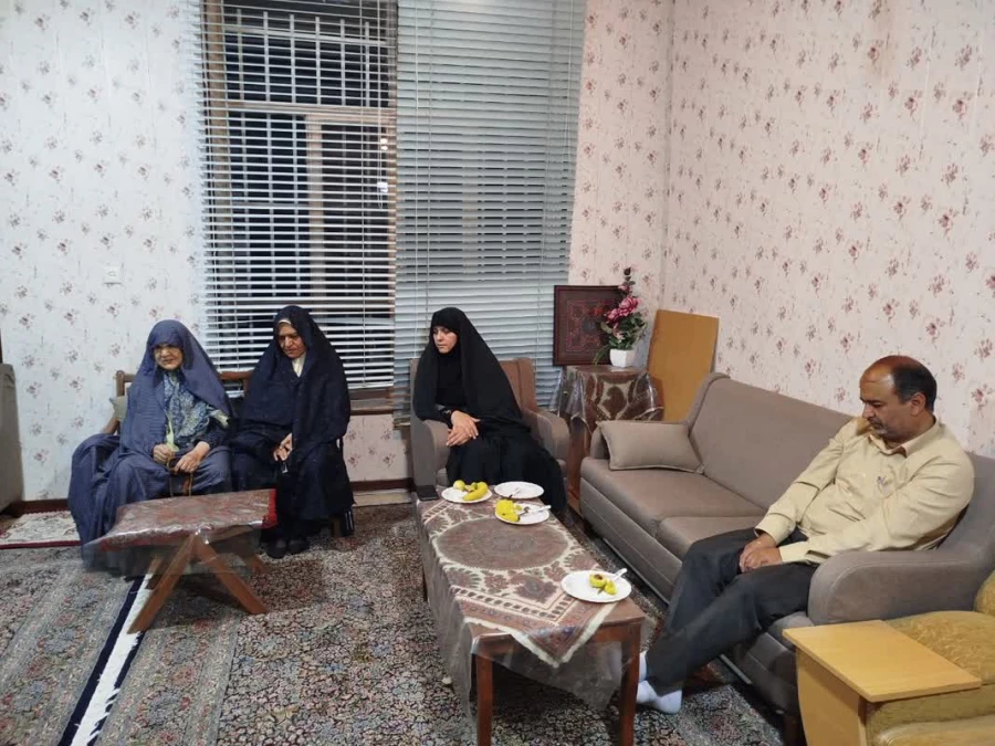 دیدار با خانواده شهیددفاع مقدس  2