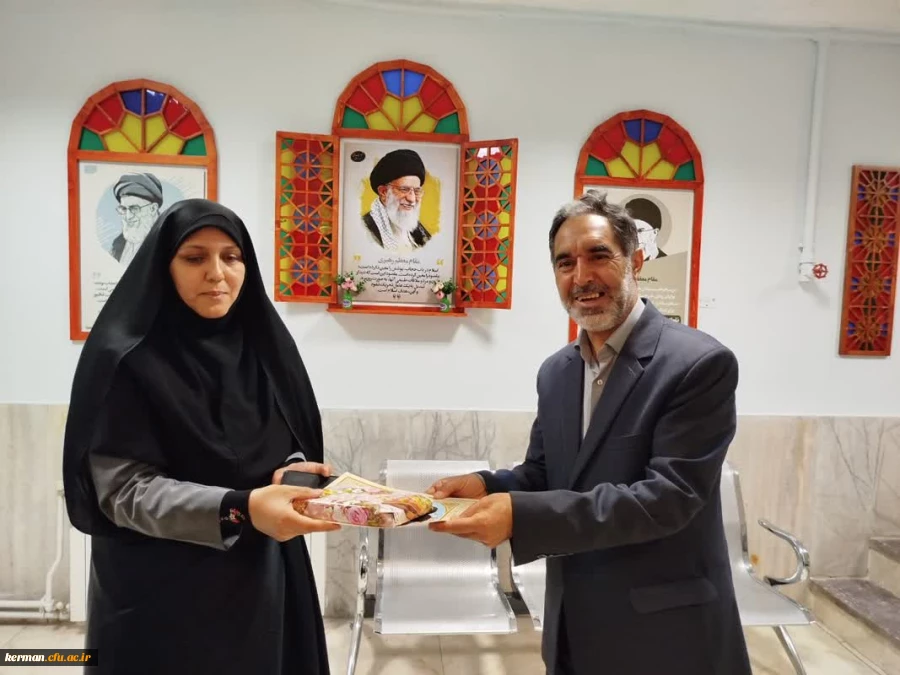 افتتاح نمایشگاه دائمی عکس شهدای • نام آوران بی نشان•  5