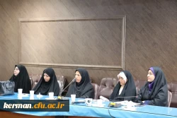 حضور فعال و داشتن روحیه جهادی  برای حل مسائل و مشکلات دانشجویی لازم وضروری است. 2