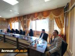 دکتر توان درجلسه شورای مدیریت دانشگاه فرهنگیان استان کرمان از تلاشهای کلیه همکاران جهت آماده سازی حوزه های مختلف دانشگاه در آغاز سال تحصیلی تقدیرکرد 3