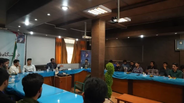 از سری سلسله نشست های آزاداندیشی در دانشگاه فرهنگیان کرمان 4