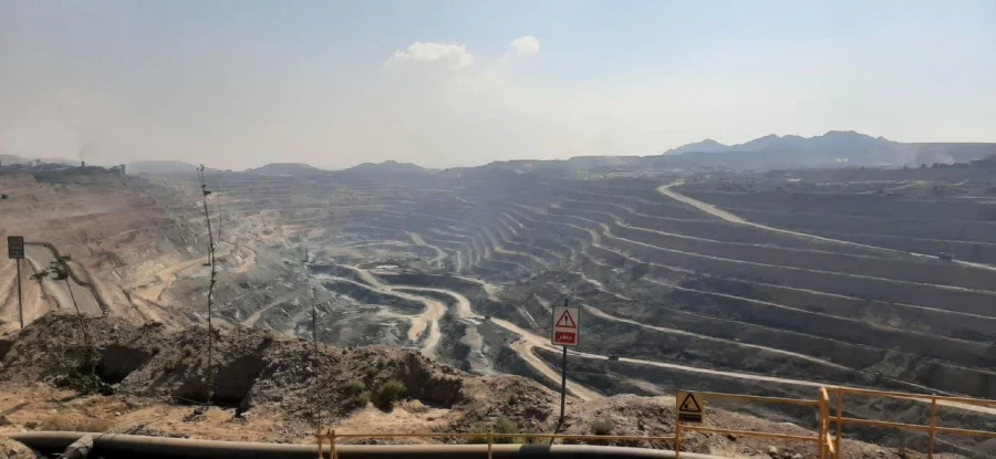 بازدید علمی _ پژوهشی دانشجویان  مرکز رفسنجان دانشگاه فرهنگیان از مجتمع صنعتی گل گهر سیرجان
 2