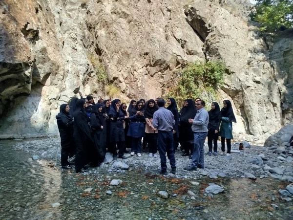 دومین روزازبرگزاری طرح رویش(استقبال ازنودانشجو معلمان)دردانشگاه فرهنگیان مرکز امیر کبیر جیرفت با حضور دکتر توان رئیس دانشگاه فرهنگیان استان کرمان  2