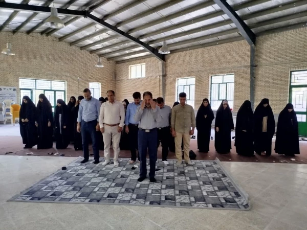 دومین روزازبرگزاری طرح رویش(استقبال ازنودانشجو معلمان)دردانشگاه فرهنگیان مرکز امیر کبیر جیرفت با حضور دکتر توان رئیس دانشگاه فرهنگیان استان کرمان  3