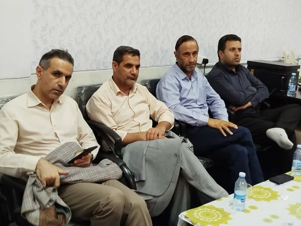 اعطای حکم مسئولیت مدیر مرکز جیرفت توسط رئیس دانشگاه فرهنگیان استان 5