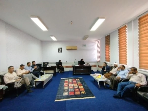 اعطای حکم مسئولیت مدیر مرکز جیرفت توسط رئیس دانشگاه فرهنگیان استان 6