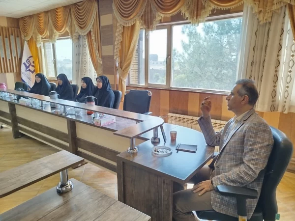 جلسه شورای مدیریت دانشگاه فرهنگیان استان کرمان برگزار شد 4