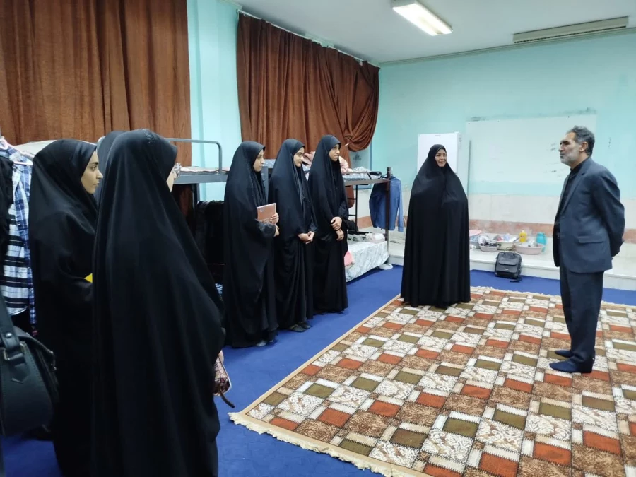 بازدید دکتر توان رئیس دانشگاه فرهنگیان استان کرمان از سرای دانشجویی مرکز امیر کبیر جیرفت 12