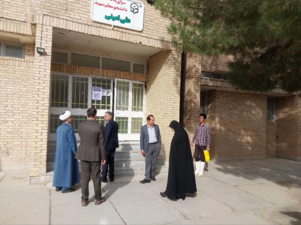 بازدید مسئولین نظارت و ارزیابی دانشگاه فرهنگیان استان از سراهای دانشجویی پردیس خواجه نصیر الدین طوسی 6