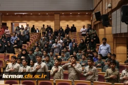 مدرسه و معلم دو رکن مهم تحول در نظام آموزش و پرورش هستند. 2