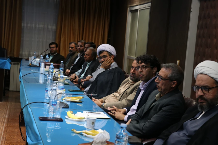 برگزاری نشست هم اندیشی اساتید و اعضای هیئت علمی دانشگاه فرهنگیان استان کرمان 15