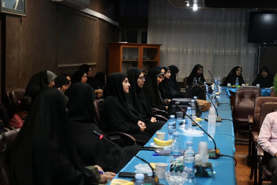 برگزاری نشست هم اندیشی اساتید و اعضای هیئت علمی دانشگاه فرهنگیان استان کرمان 20