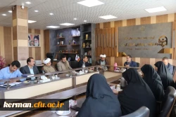 دکترتوان درجلسه شورای مدیریت دانشگاه فرهنگیان استان بر ایجاد فضای صمیمیت بین همکاران وحفظ کرامت انسانی آنان تاکید کردند 3