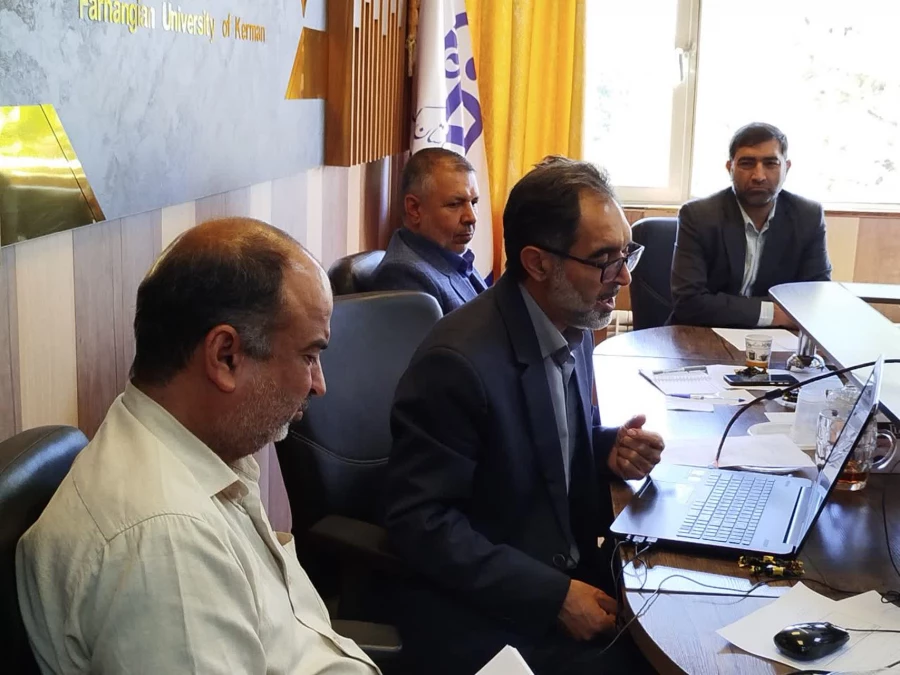 دهمین جلسه شورای مدیران حوزه معاونت برنامه ریزی توسعه منابع دانشگاه فرهنگیان کشور 7