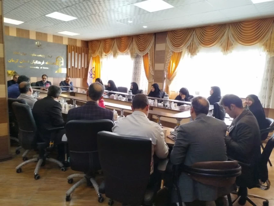 تجلیل از دکتر حسین صیفوری مدیرسابق   آموزشی و تحصیلات تکمیلی پردیس خواجه نصیر الدین طوسی دانشگاه فرهنگیان کرمان 6