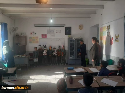 بازدید مسئولین دانشگاه فرهنگیان کرمان از مدارس مرجع کارورزی 