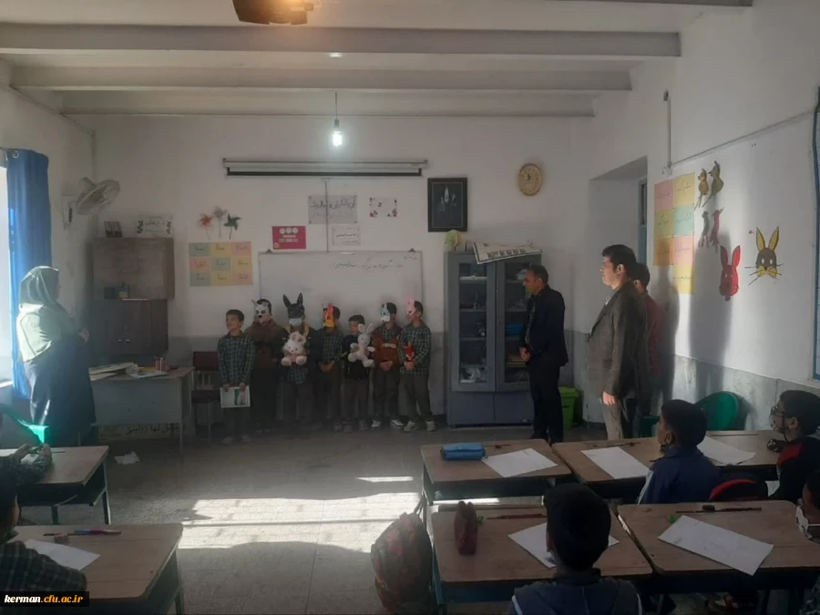 بازدید مسئولین دانشگاه فرهنگیان کرمان از مدارس مرجع کارورزی  2