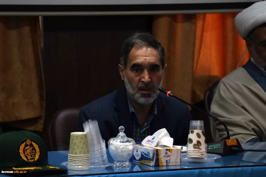 نشست هماهنگی روز قشروسالروز تشکیل بسیج دانشحووطلبه به میزبانی دانشگاه فرهنگیان کرمان برگزار شد 2