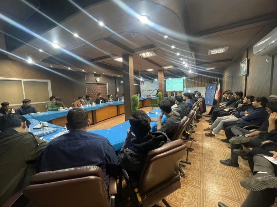 به همت انجمن علمی علوم تربیتی دانشگاه فرهنگیان کرمان(واحد برادران) برگزار شد :
 7