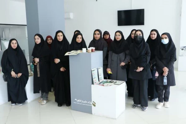 ارتباط دانشجومعلمان با پارک علم وفناوری، سرمایه گذاری برای آینده است 2