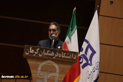 رئیس دانشگاه فرهنگیان استان کرمان گفت:

وظیفه ما به عنوان بسیج دانشگاه ها و حوزه های علمیه، دفاع از انقلاب اسلامی ایران است.