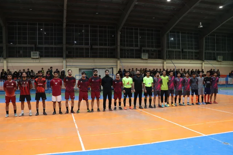 قهرمانی تیم آذرخش در مسابقات لیگ فوتسال پردیس خواجه نصیرالدین طوسی 8