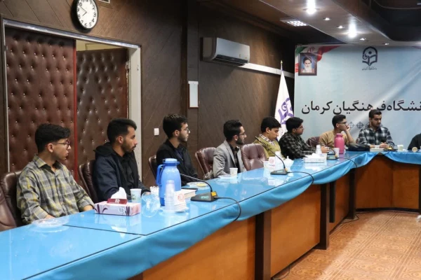 شروع فعالیت رسمی یاوران رسانه دانشگاه فرهنگیان استان کرمان 6