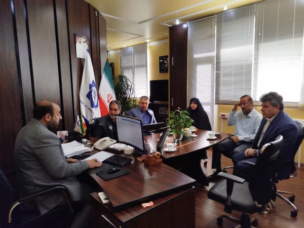 دیدار شهردار منطقه یک شهر کرمان با رئیس دانشگاه فرهنگیان استان کرمان 2