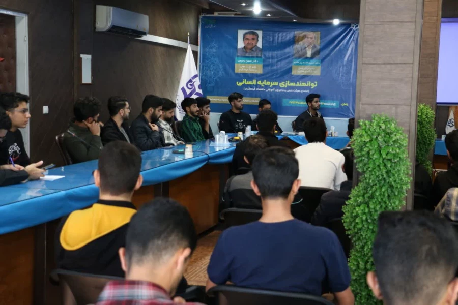 کارگاه عوامل موثربر مدیریت کلاس درس تربیت بدنی در مدارس ابتدایی
 2