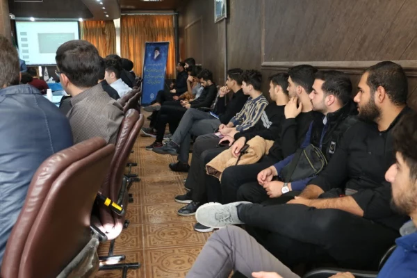 کارگاه عوامل موثربر مدیریت کلاس درس تربیت بدنی در مدارس ابتدایی
 4