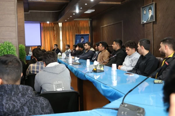 کارگاه عوامل موثربر مدیریت کلاس درس تربیت بدنی در مدارس ابتدایی
 5