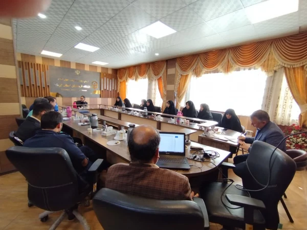 نشست سرپرستان سراهای دانشجویی با رئیس دانشگاه فرهنگیان استان کرمان  4