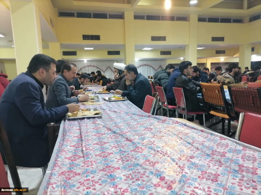 بازدید رئیس دانشگاه از خوابگاه دانشجویی پردیس خواجه نصیرالدین طوسی  2